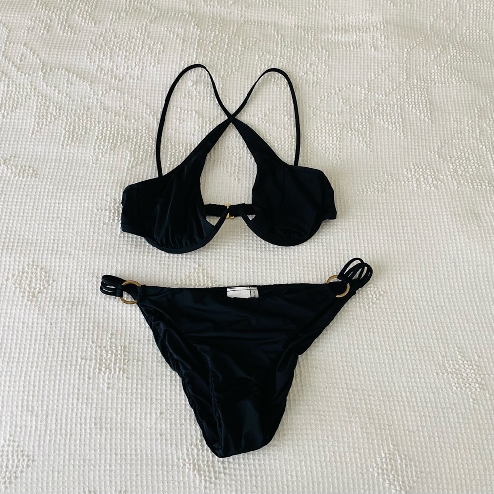 BCBGMAXAZRIA Crossback V-Neck Underwire Bikini